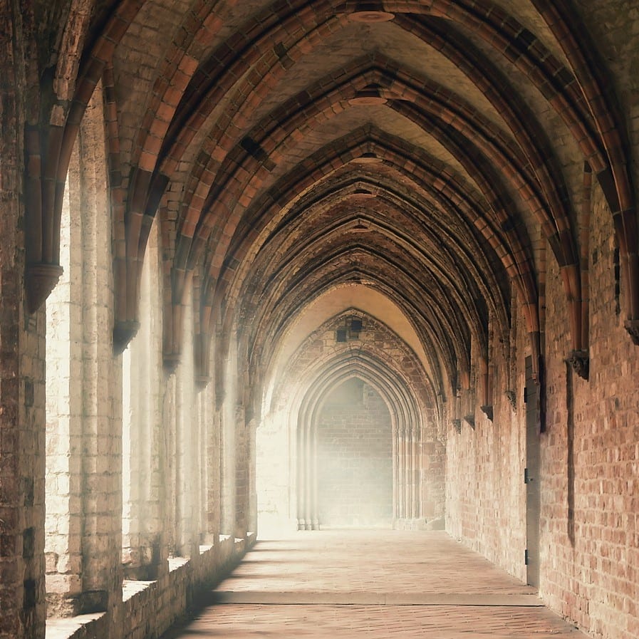 Kreuzgang im Benediktinerkloster Münsterschwarzach